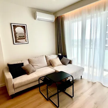 Apartment Panorama Level 12 Z Balkonem *