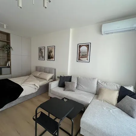 Panorama Level 12 Z Balkonem